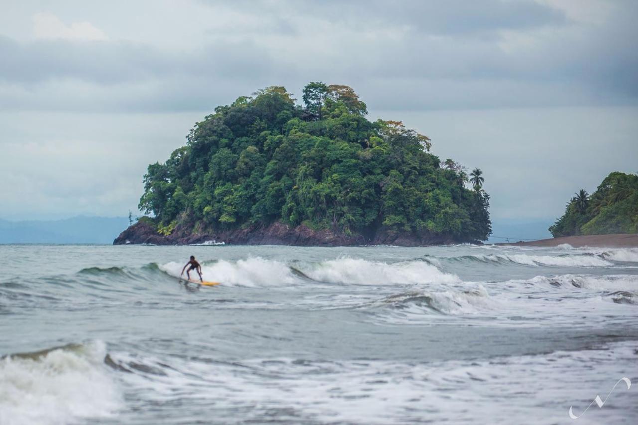 ホテルPrana Pacifico Retreats Nuquí エクステリア 写真